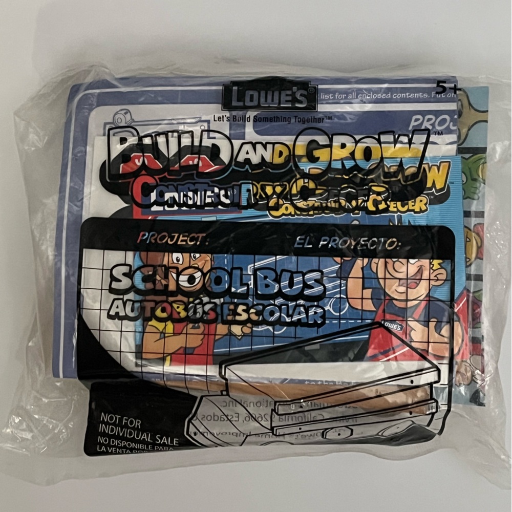 *BN Lowe's Build and Grow School House and Bus Kit